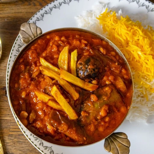 چلو و خورشت قیمه