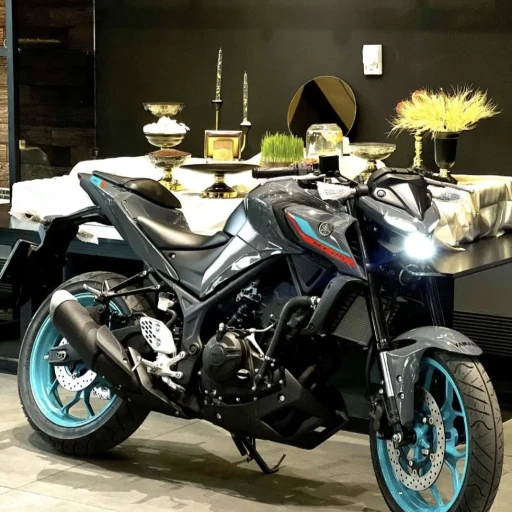 YAMAHA